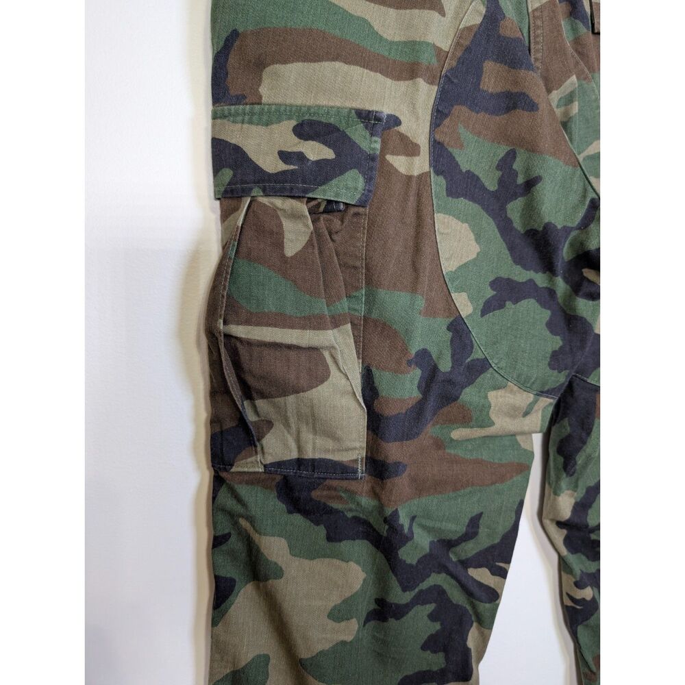 US Military Woodland Camo Cargo Pants Medium 31-35 Long Gorpcore Utility - Picture 7 of 13